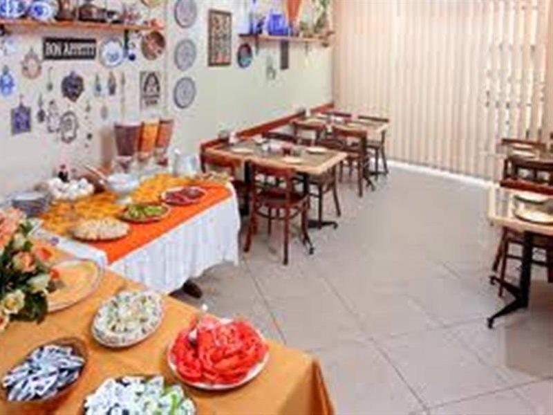 Port Inn Haifa Bagian luar foto